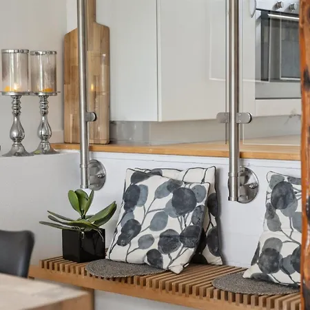 Holiday home Jaenis - 10m From The Sea By Interhome