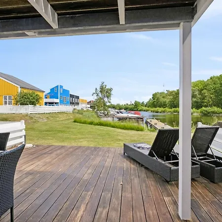 Casa de Férias Jaenis - 10m From The Sea By Interhome