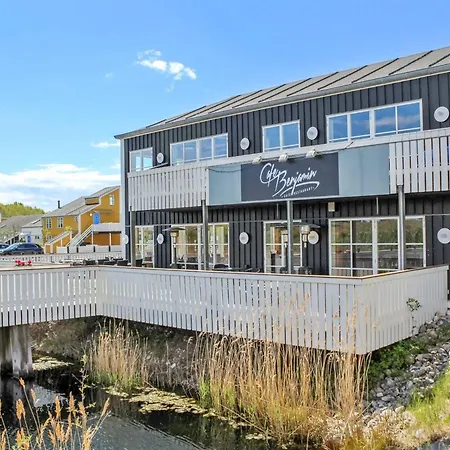 Jaenis - 10m From The Sea By Interhome